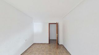 Piso en venta en Zona Avenida al Vedat en Torrent