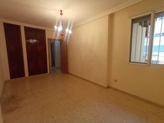 Piso en venta en Ceuta