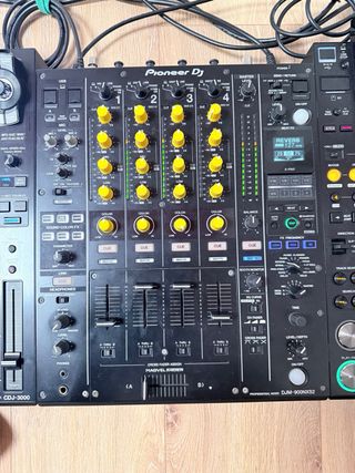 2 CDJ 3000 + DJM 900 NXS2 Pioneer DJ
