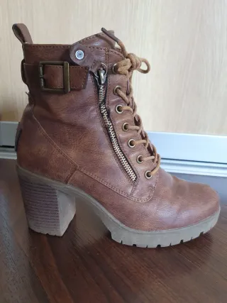 Botas Refresh mujer talla 38.