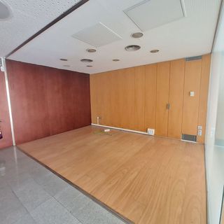 Local comercial en alquiler en La Torrassa en Hospitalet de Llobregat, L´