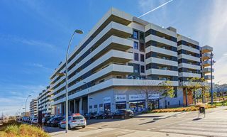 Local comercial en alquiler en Sant Adrià de Besos