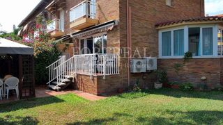 Casa pareada en alquiler en La Pineda en Castelldefels