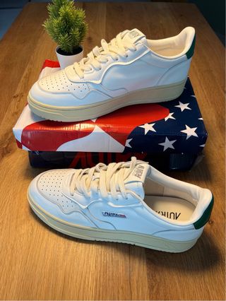 AUTRY Medalist Low talla 44 de hombre Premium