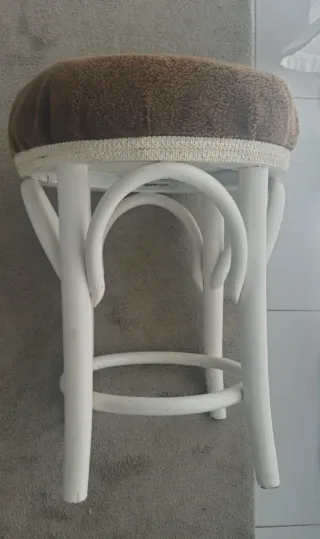 Taburete Thonet Boucle Camel 35x50CM