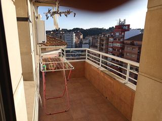 Piso en alquiler en Joc de la Bola - Camps d'Esports - Ciutat Jardí - Montcada en Lleida