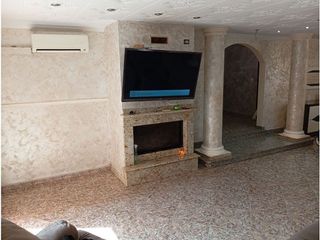 Chalet en venta en Vilafant