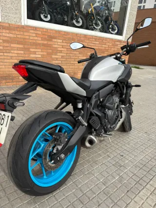 YAMAHA MT-07 Y-AMT Automática