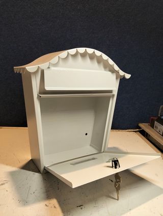 Buzón Exterior BTV Cortijo de Acero 37×36×13 cm – Blanco