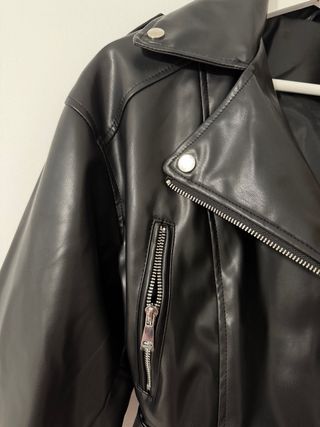 Chaqueta Biker Negra Corta Talla S