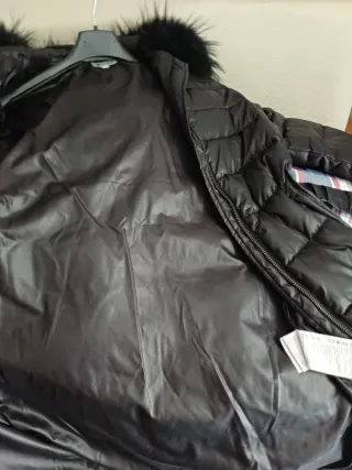 Giubbotto donna Jbe nero con cappuccio