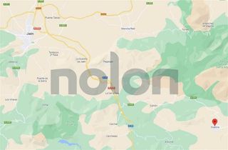 Casa adosada en venta en Huelma