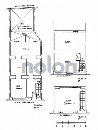 Casa adosada en venta en Huelma