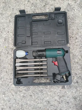 Martillo compresor con cinceles