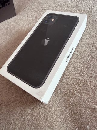 Apple iPhone 11 64GB Black Seminuevo