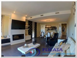 Chalet en venta en Zona Piscinas en Burriana