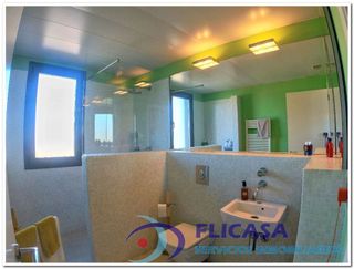 Chalet en venta en Zona Piscinas en Burriana