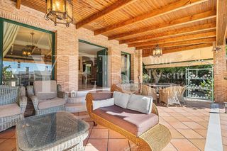 Chalet en venta en Peña de las Águilas en Elche