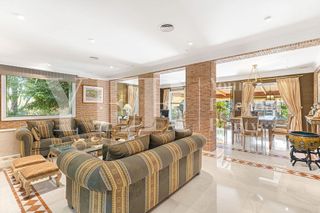 Chalet en venta en Peña de las Águilas en Elche