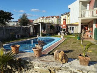 Chalet en venta en Ares