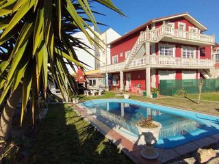 Chalet en venta en Ares