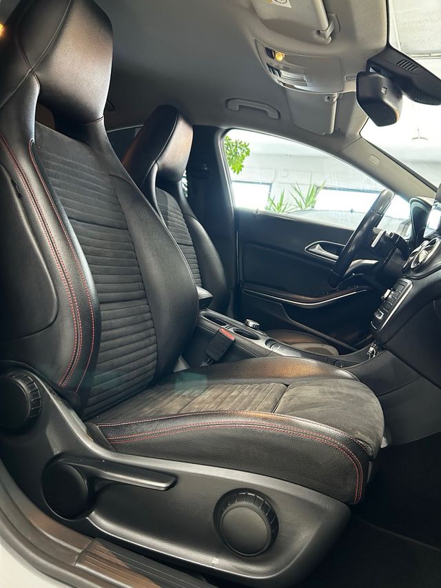 Mercedes-Benz CLA 200D Aut.