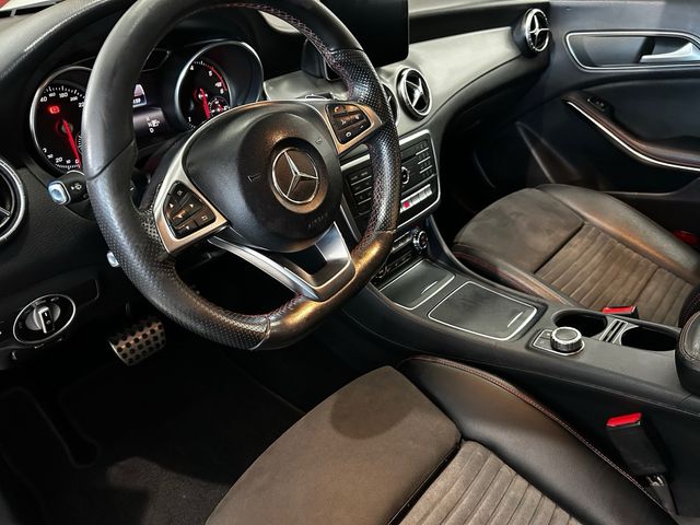 Mercedes-Benz CLA 200D Aut.