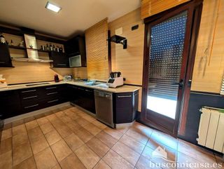 Chalet en venta en Linares