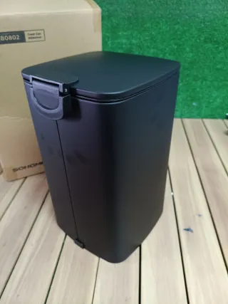 SONGMICS 8 L Cubo Basura Compacta, con Pedal