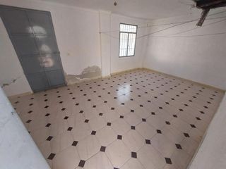 Chalet en venta en Fernán-Núñez