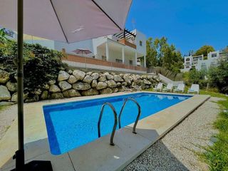 Casa pareada en venta en Zona el Higuerón en Benalmádena
