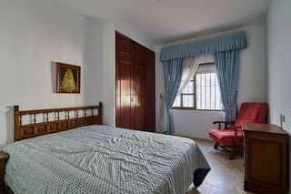 Casa pareada en venta en Zona el Higuerón en Benalmádena