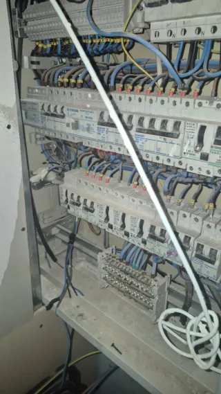 Soy electricista,se realizan tableros y todo tipo