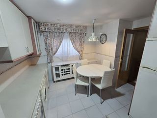 Casa pareada en venta en Pueblo - Urb. Norte en Valdemorillo