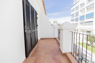 Casa adosada en venta en Zona Sohail en Fuengirola