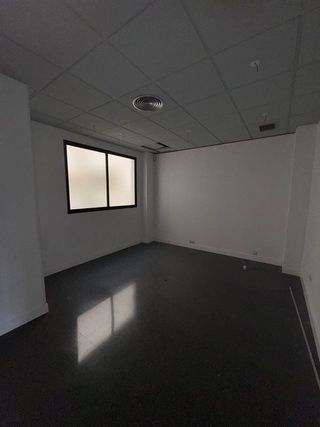 Oficina en alquiler en Safranar en Valencia