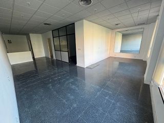 Oficina en alquiler en Safranar en Valencia