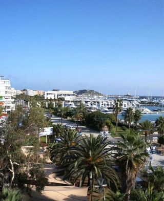 Piso en alquiler en Marina Botafoc - Platja de Talamanca en Ibiza/Eivissa