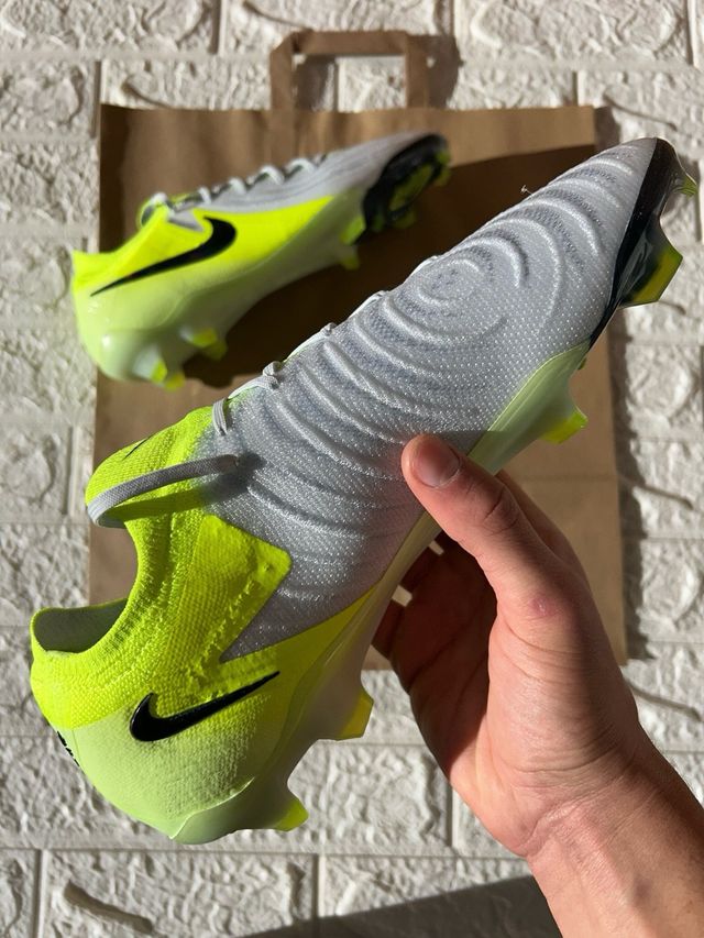 Botas de fútbol Nike Phantom Gx 2 Amarillas