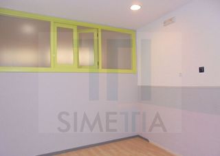 Local comercial en alquiler en Llerena