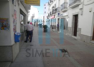 Local comercial en alquiler en Llerena
