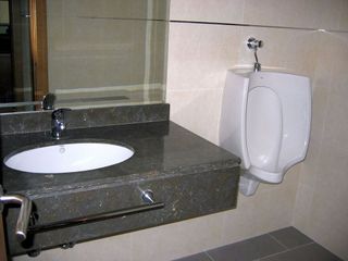 Local comercial en alquiler en Delicias en Valladolid