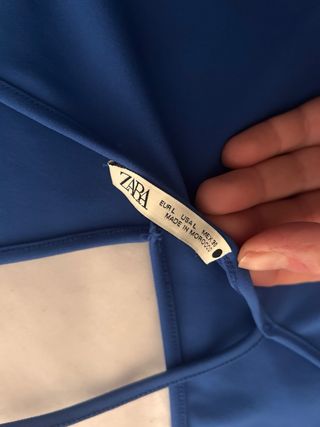 Top azul tirantes cruzados