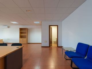 Oficina en alquiler en Centro - La Vega Alta en Arrecife