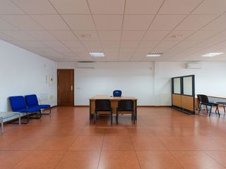 Oficina en alquiler en Centro - La Vega Alta en Arrecife