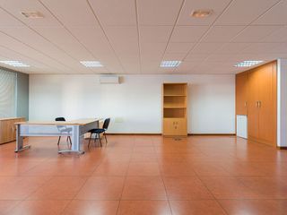 Oficina en alquiler en Centro - La Vega Alta en Arrecife