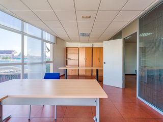 Oficina en alquiler en Centro - La Vega Alta en Arrecife