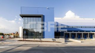 Nave industrial en alquiler en San Andrés en Madrid