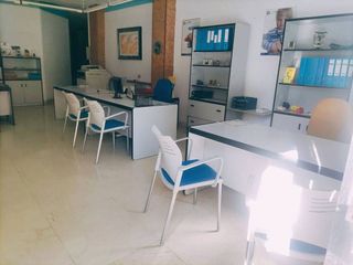 Local comercial en alquiler en Centro en Almería