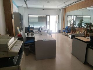 Local comercial en alquiler en Centro en Almería